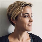 Professeure Native de français certifiée tout niveau / French graduated teacher (online)